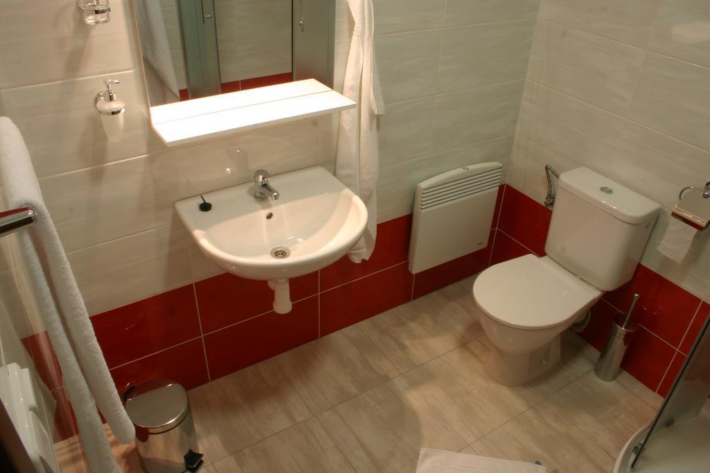 Penzion U Sklepu Hotel Hovorany Bagian luar foto
