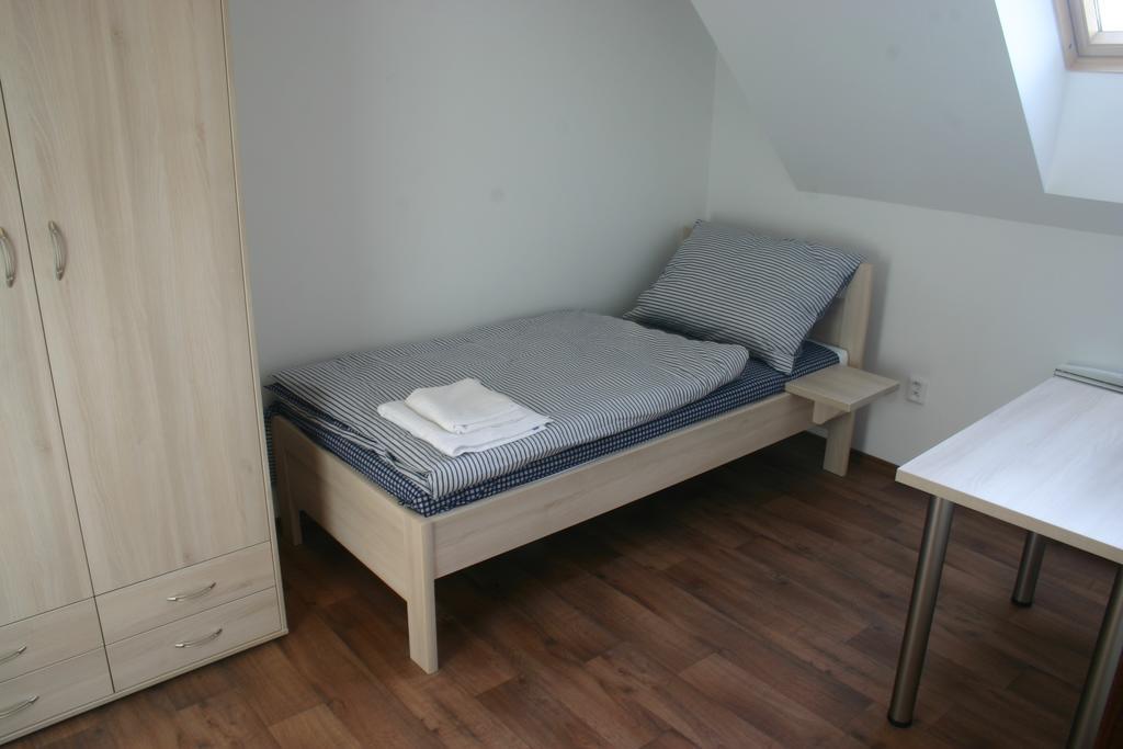 Penzion U Sklepu Hotel Hovorany Bagian luar foto