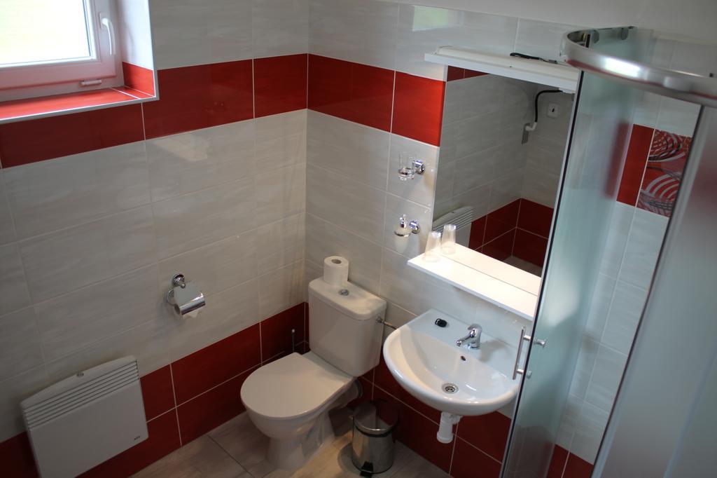 Penzion U Sklepu Hotel Hovorany Bagian luar foto